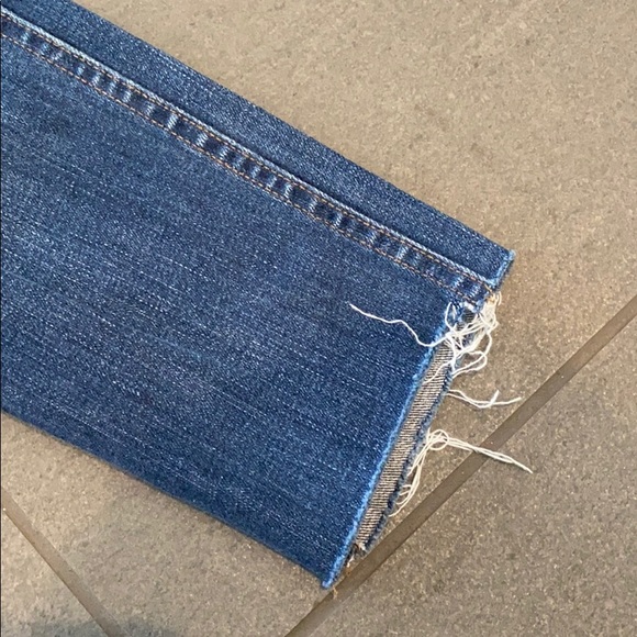 9" High Riser Skinny Skinny In Rip Repair - Picture 5 of 8